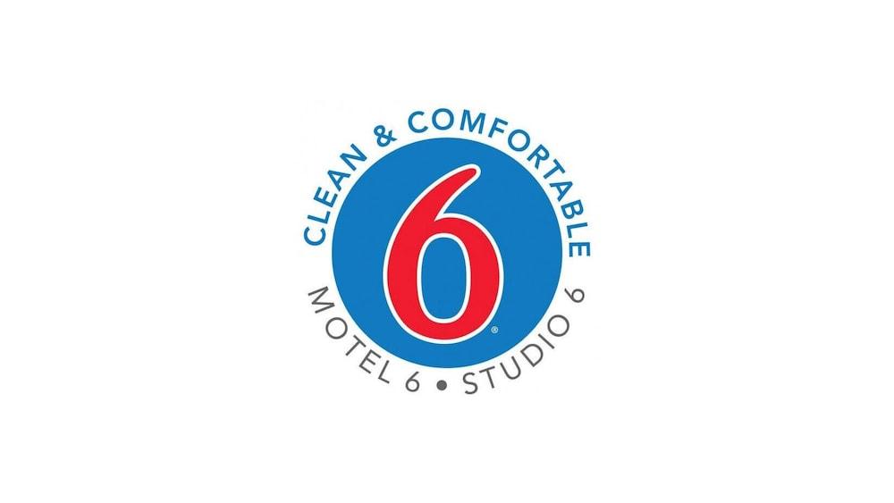 Motel 6-Reno, Nv - Virginia Plumb 외부 사진